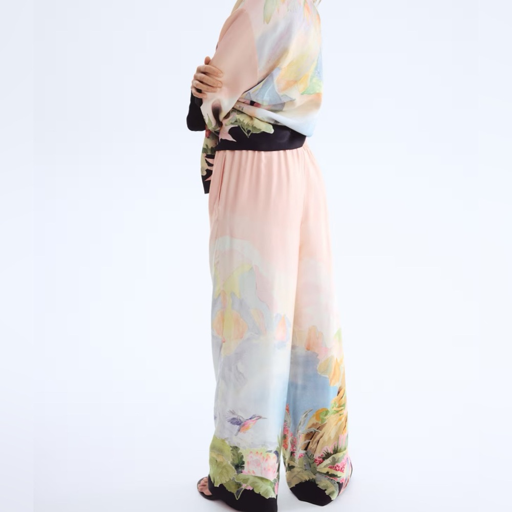 Printed pull on pants xl - Picture 2 of 3